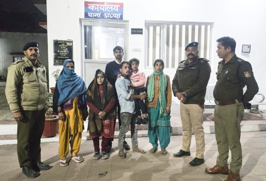 पतंग लूटने निकला मासूम लापता पीड़ित माता पिता के चेहरों पर सिडकुल पुलिस लाई मुस्कान