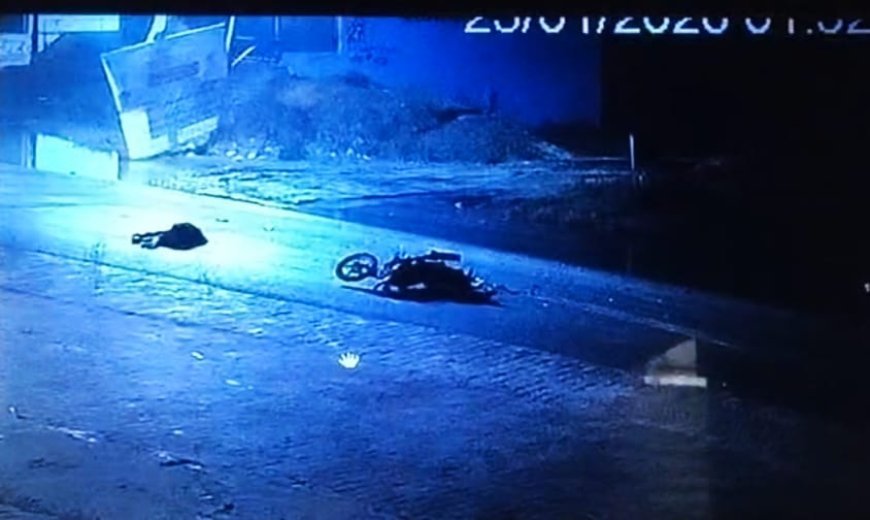 लक्सर पुरकाजी मार्ग पर गुरुवार देर रात एक दर्दनाक सड़क हादसे में 22 वर्षीय युवक की मौके पर मौत