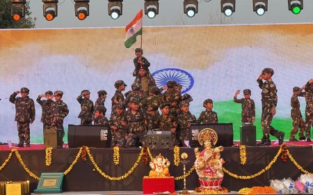 शेफील्ड स्कूल रुड़की में शनिवार को दो दिवसीय वार्षिकोत्सव ‘अनुभूति’ समारोह का शुभारंभ बड़े उत्साह और उल्लास के साथ हुआ। कार्यक्रम