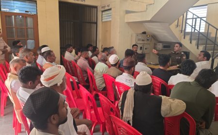 त्योहारों पर शांति का संदेश: पिरान कलियर में पुलिस–प्रशासन की संभ्रांत नागरिकों संग अहम बैठक