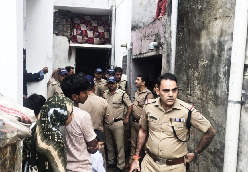 पथरी थाना क्षेत्र इब्राहिमपुर में खूब चले लाठी डंडे पारिवारिक विवाद ने लिया अचानक हिंसक रूप 8 लोग घायल
