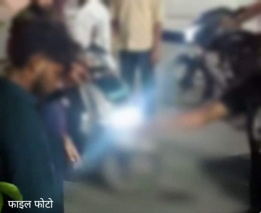 हैवानियत की हदें पार:किशोरी के साथ किया सामूहिक बलात्कार आरोपियों के चंगुल से अर्धनग्न अवस्था मे भाग कर बचाई जान। गांव की महिला ने कपड़े दे कर पुलिस को दी सूचना।